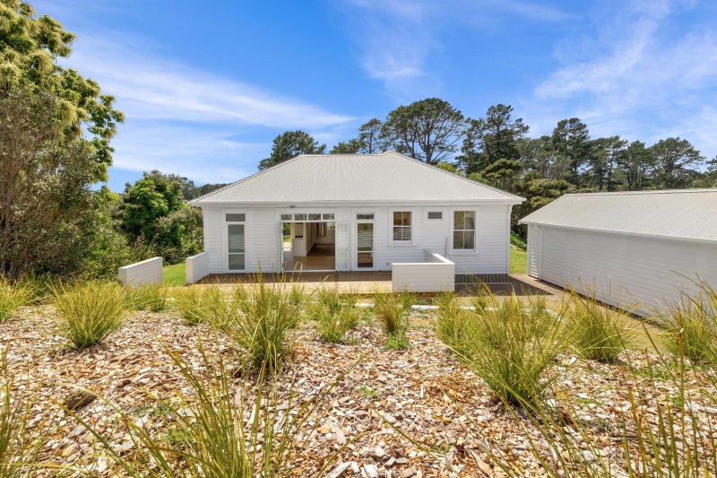 856 Ocean View Road, Te Arai, Wellsford - Carousel 1