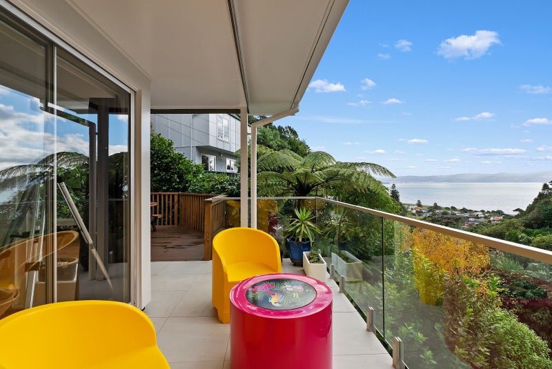 57 Rona Street, Eastbourne, Lower Hutt, Wellington - Carousel 1