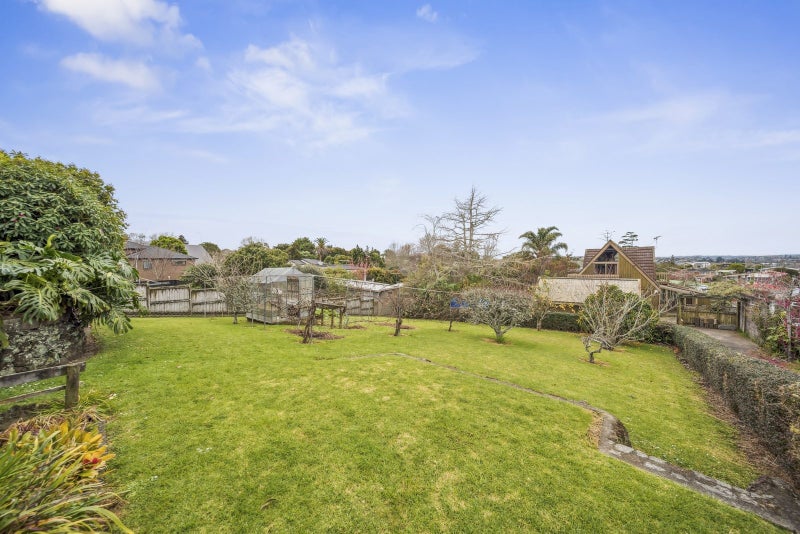 10 Greenhill Crescent, Pakuranga, Auckland - Carousel 10