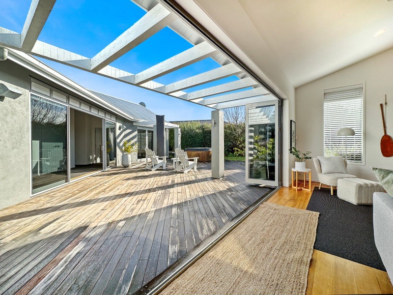 26 Montgomery Crescent, Taupo - Carousel 1
