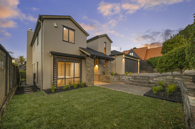 2/86 Vale Road, St Heliers, Auckland - Carousel 2