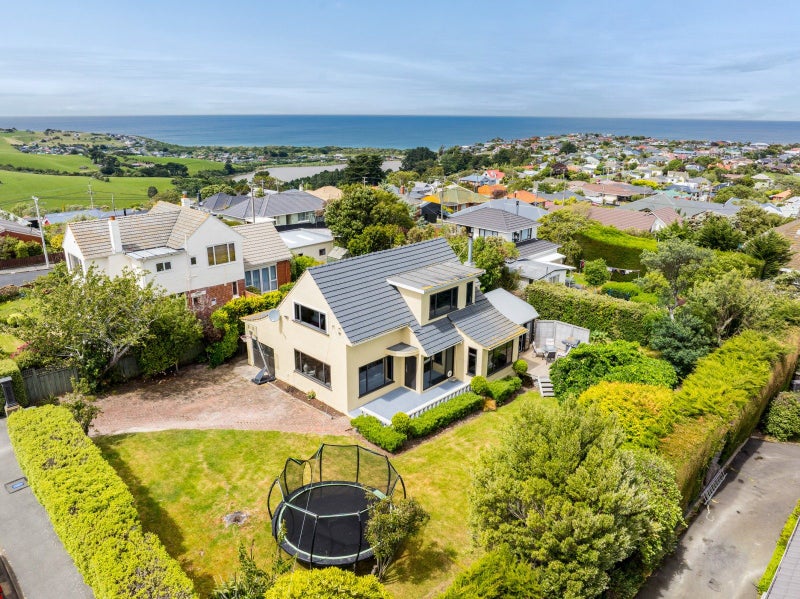 13 Aytoun Street, Shiel Hill, Dunedin - Carousel 1
