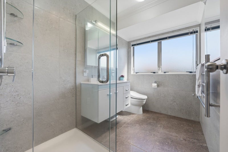 1/9 Casabella Court, Northpark, Auckland - Carousel 11