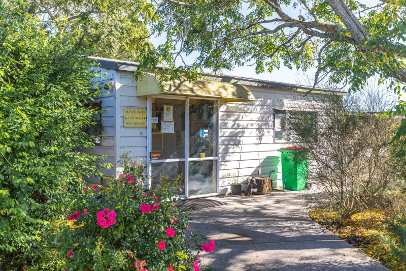721 State Highway 25, Thames - Carousel 2
