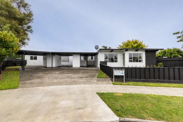 8 Jellicoe Place, Tamatea, Napier - Carousel 1