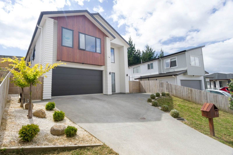 28 Ascension Crescent, Orewa, Orewa - Carousel 1