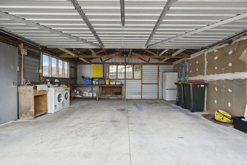 37 Rata Street, Wainuiomata, Lower Hutt - Carousel 19