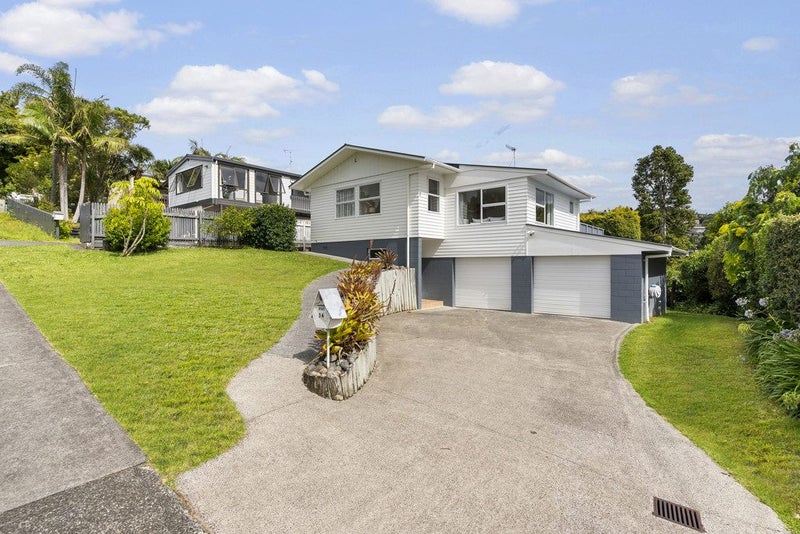 34 McDowell Crescent, Hillcrest, Auckland - Carousel 1
