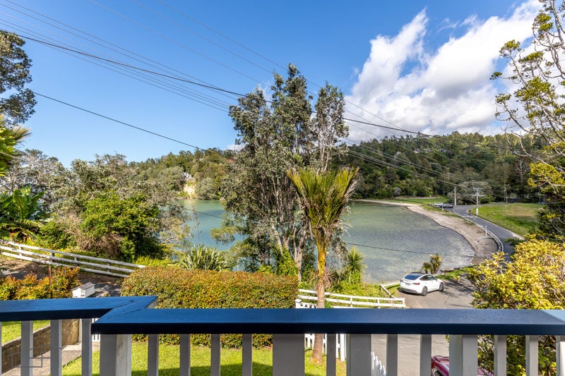 4 Aydon Road, Titirangi, Auckland - Carousel 2