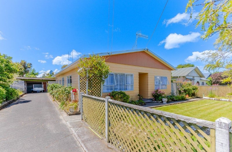 18 Hunia Street, Marton, Marton - Carousel 1