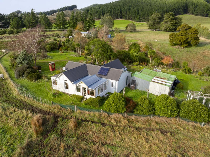 1453A Masterton Castlepoint Road, Tauweru, Masterton - Carousel 23