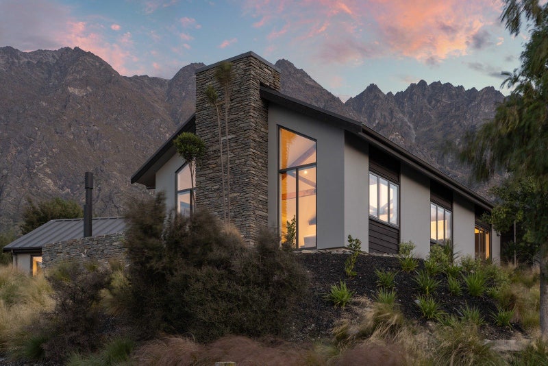 15 McKellar Drive, Jacks Point, Queenstown - Carousel 25