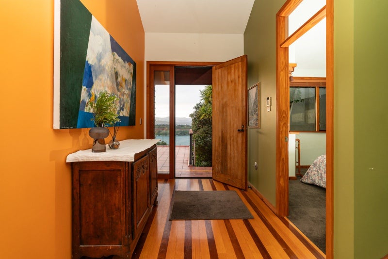 142 Grafton Road, Roseneath, Wellington - Carousel 2