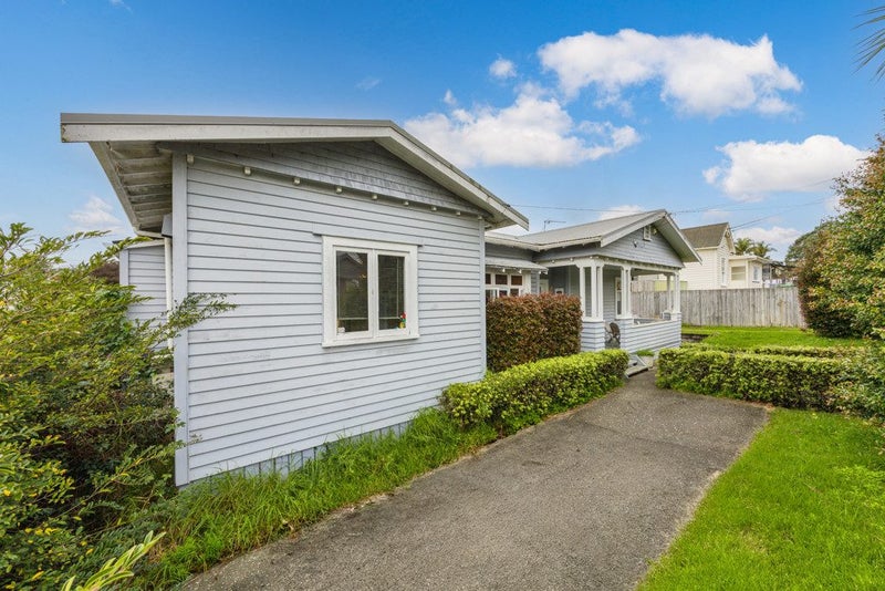 3 Prospero Terrace, Mount Albert, Auckland - Carousel 1
