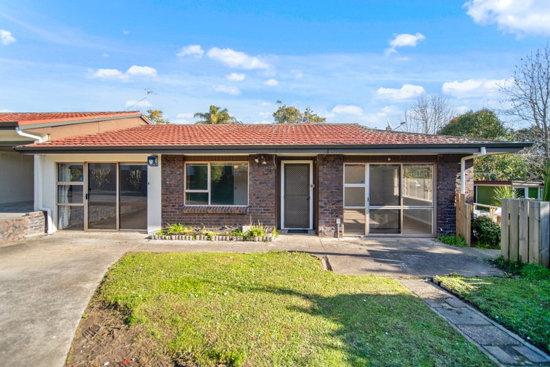 2/18 McLeod Road, Henderson, Auckland - Carousel 1