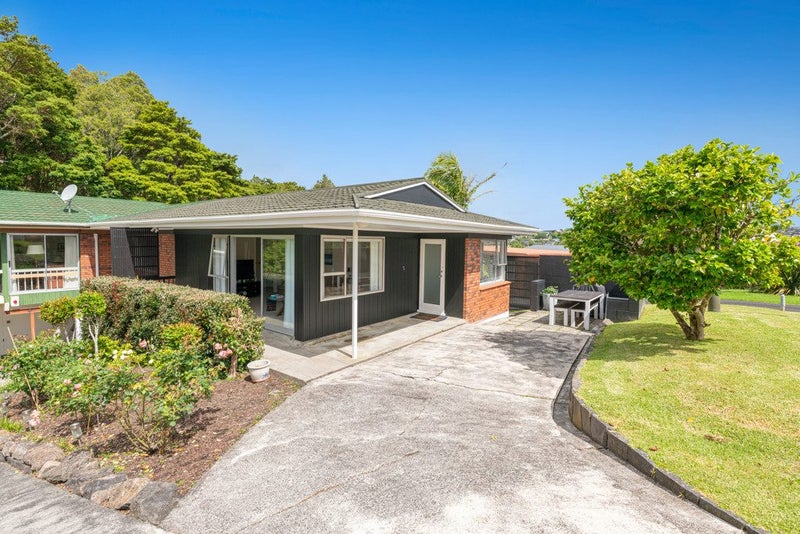 1/11 Northwick Place, Hillcrest, North Shore City, Auckland - Carousel 1