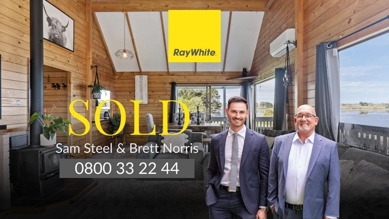 28A Hoylake Place, Wattle Downs, Auckland - Carousel 1