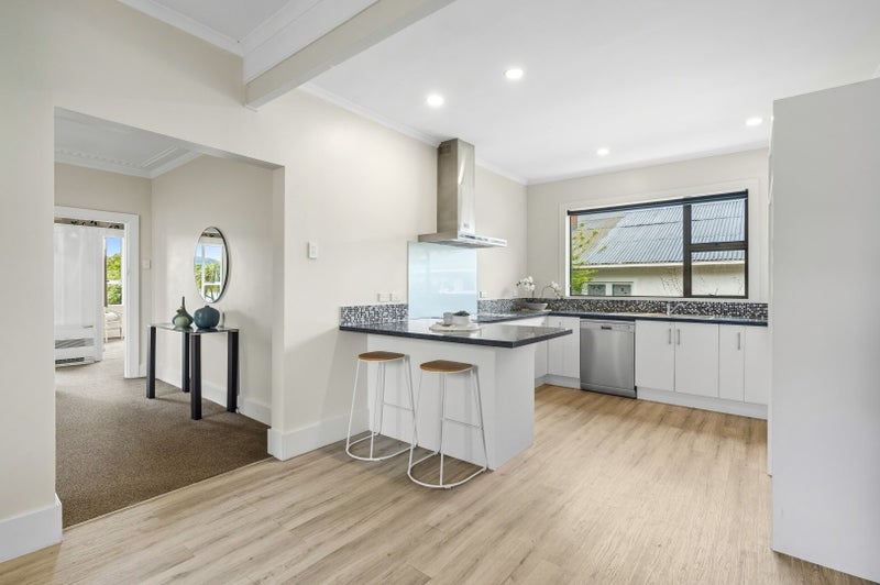 6 Traquair Street, Corstorphine, Dunedin - Carousel 2