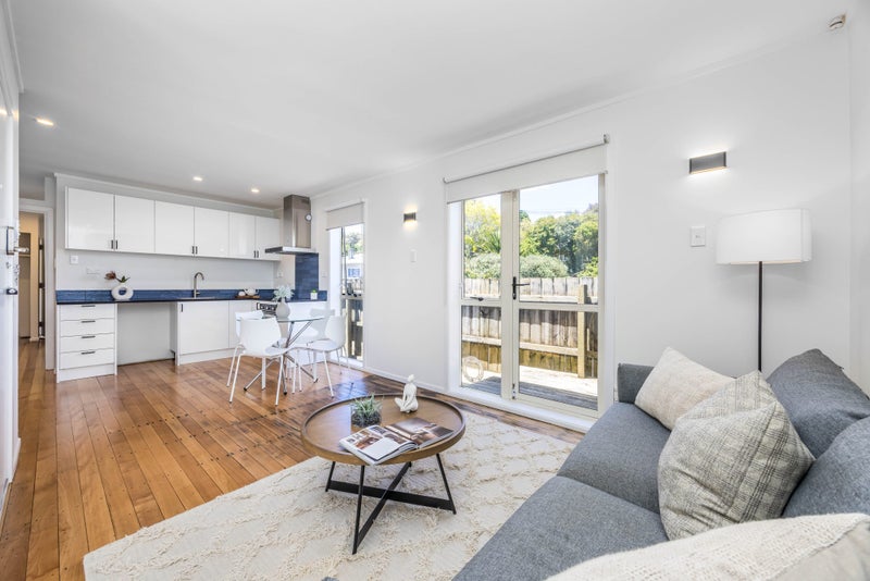 13A Onslow Road, Mount Eden, Auckland - Carousel 1