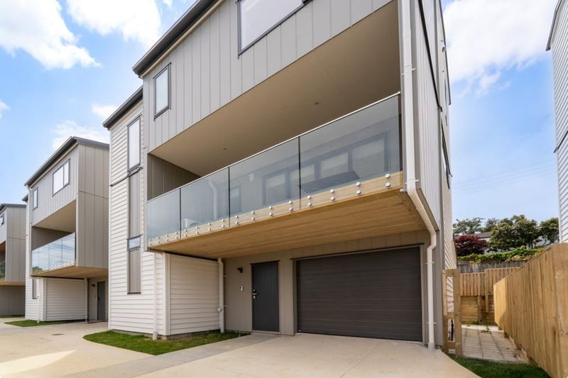 3/49 Northboro Road, Belmont, Auckland - Carousel 1