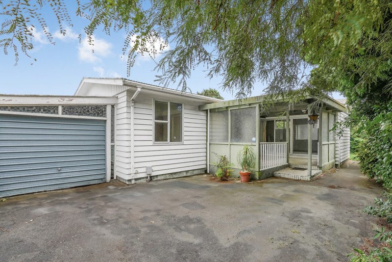 49B Waiwhetu Road, Waiwhetu, Lower Hutt - Carousel 1