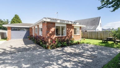 130A Windsor Road, Bellevue, Tauranga - Carousel 1