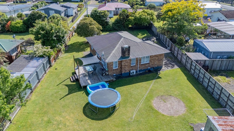 11 Kiwi Street, Te Kuiti - Carousel 1