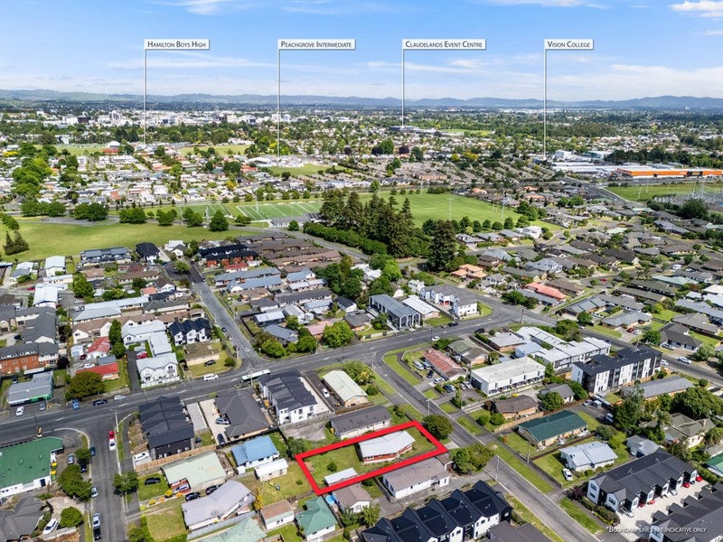 65 May Street, Hamilton East, Hamilton - Carousel 18