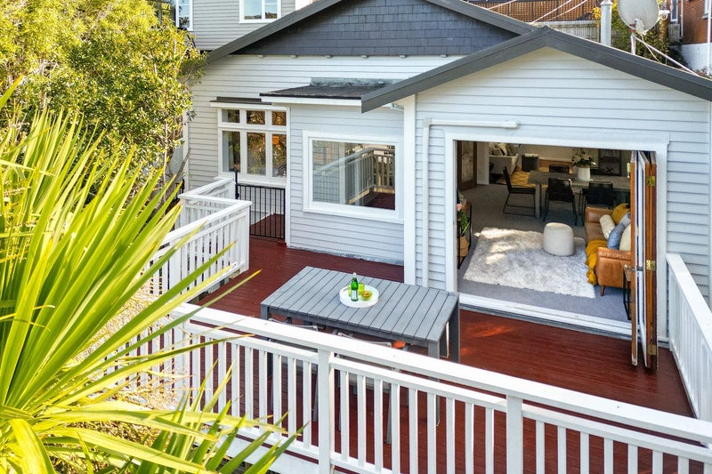 23 Rothsay Road, Ngaio, Wellington - Carousel 1