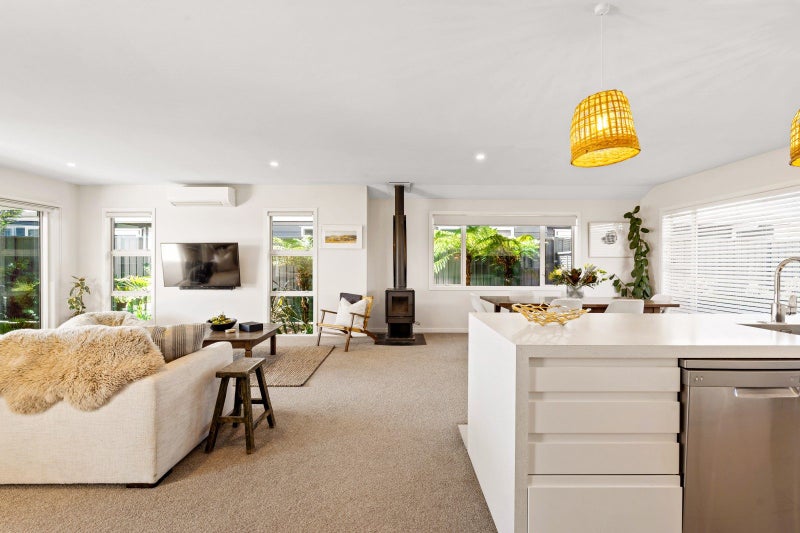 61 Arataki Road, Havelock North, Havelock North - Carousel 2