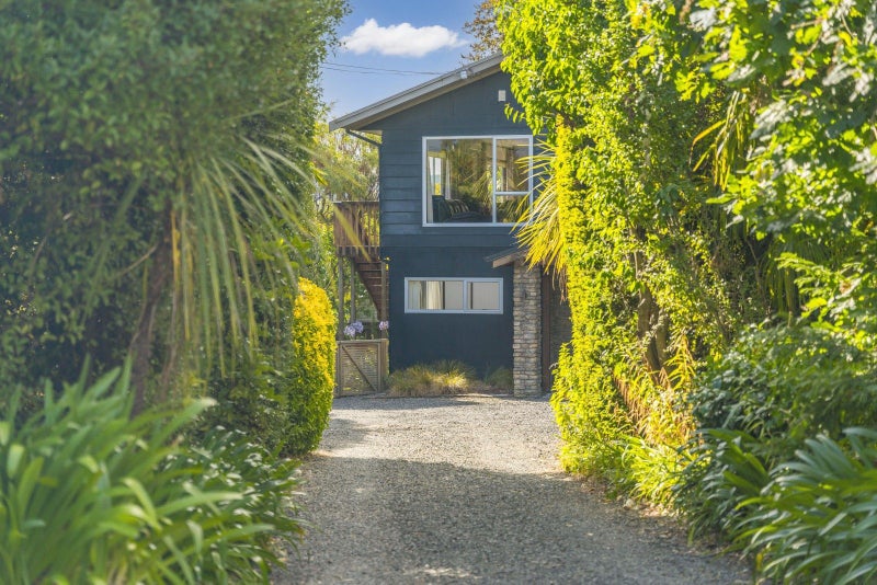 9 Waihora Street, Taupo - Carousel 2