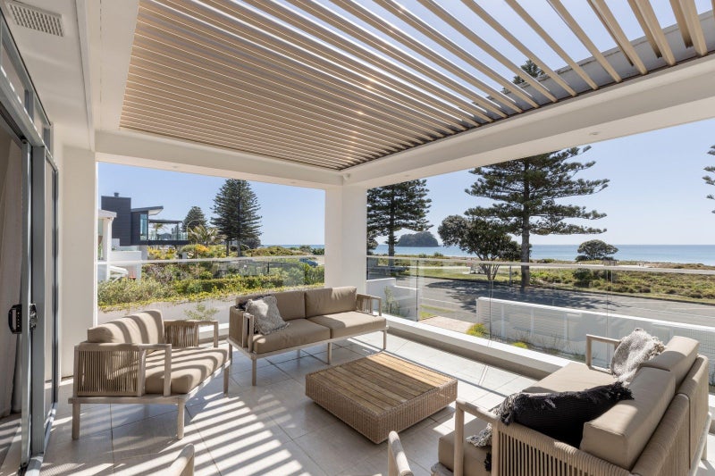 94 Marine Parade, Mount Maunganui, Tauranga, Bay Of Plenty - Carousel 2