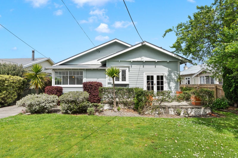111 Villa Street, Masterton - Carousel 1
