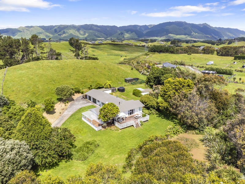 93A Pukenamu Road, Te Horo, Ōtaki - Carousel 1