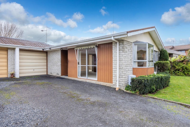 116B Totara Drive, Pukete, Hamilton - Carousel 2