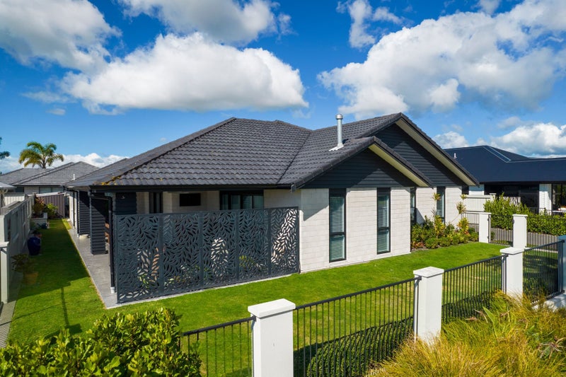 99 Palm Springs Boulevard, Papamoa Beach, Papamoa - Carousel 1