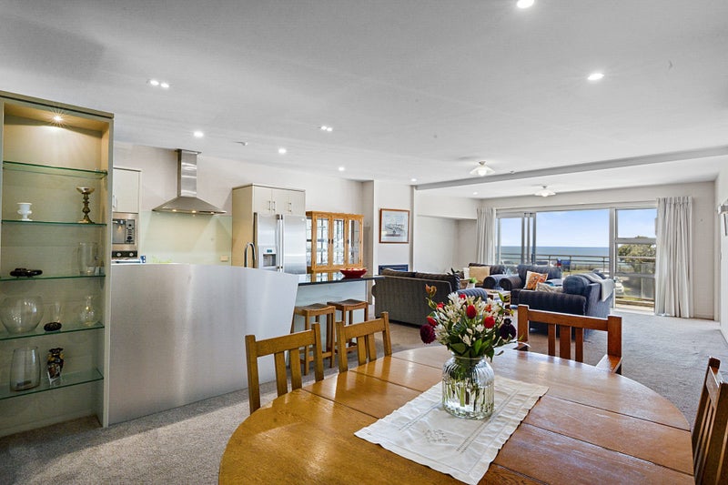 6/4 Buller Street, New Plymouth, New Plymouth - Carousel 1