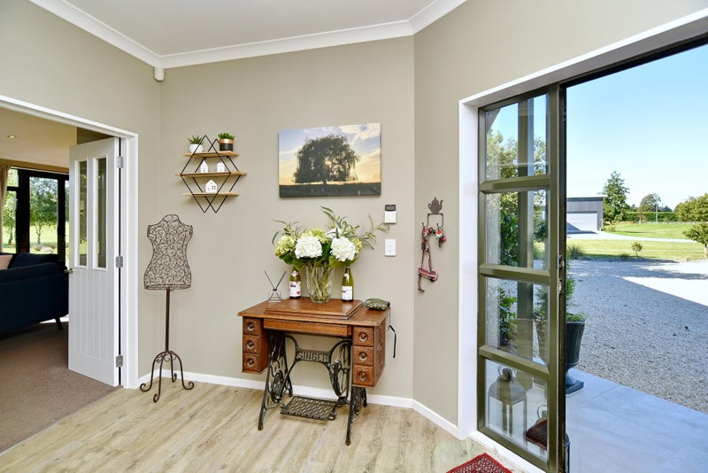 50 Truro Close, Ohoka, Kaiapoi - Carousel 2