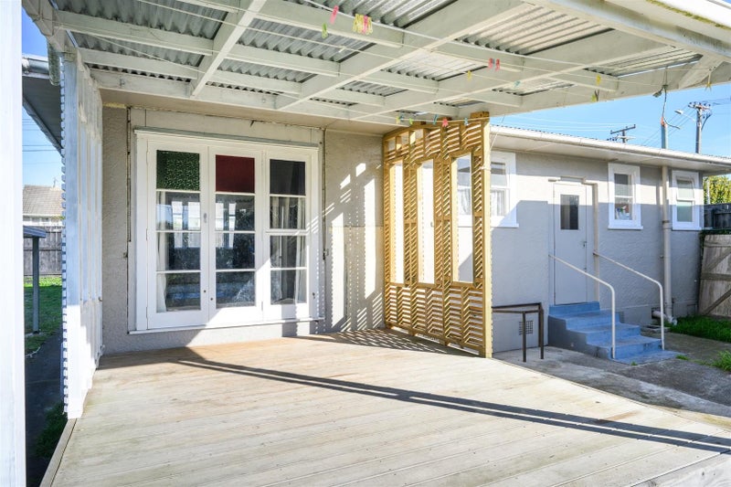 32 Follett Street, Marton - Carousel 2