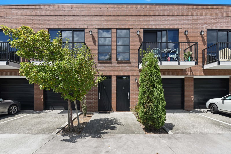 Property Valuation for 14 Village Quarter Lane, Frankton, Hamilton