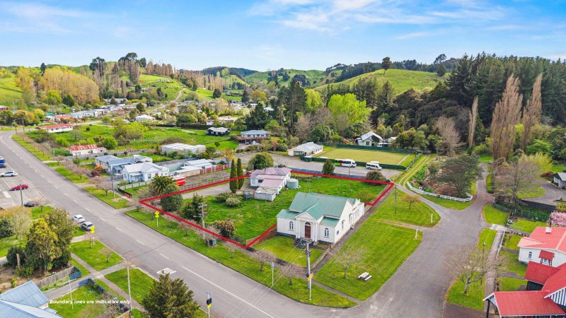 28 Bruce Street, Hunterville, Hunterville - Carousel 21