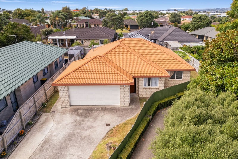 29 Takatu Place, Takanini, Auckland - Carousel 1
