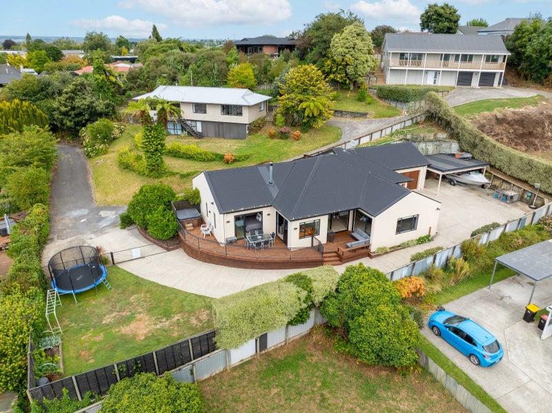 24C High Street, Tirau - Carousel 2