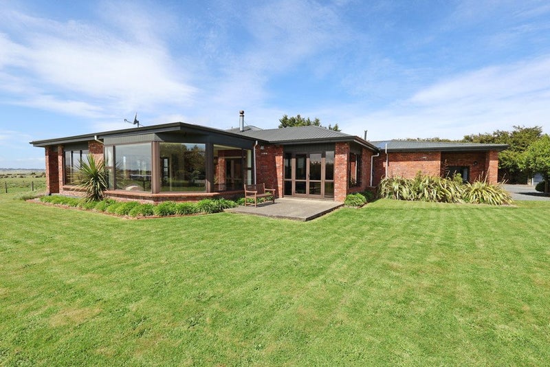 198 Marama Avenue North, Otatara, Invercargill - Carousel 2