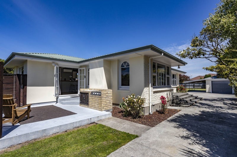 26 Donegal Street, Belfast, Christchurch - Carousel 1