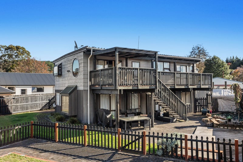 7 Delamere Drive, Kawerau, Kawerau - Carousel 1