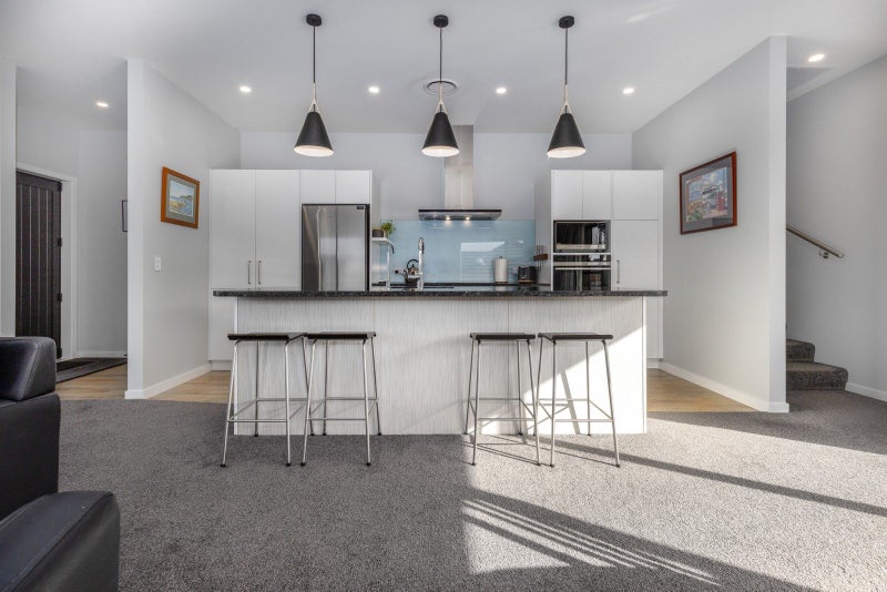 19 Topsail Way, Whitby, Porirua - Carousel 1