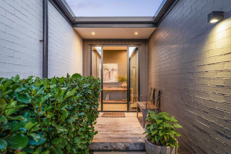 6 Sandpiper Avenue, Point Wells - Carousel 2