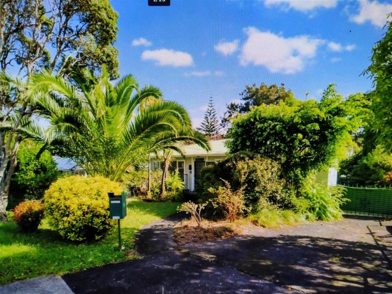 Property Valuation for 34 Blease Street, New Lynn, Auckland Trade Me