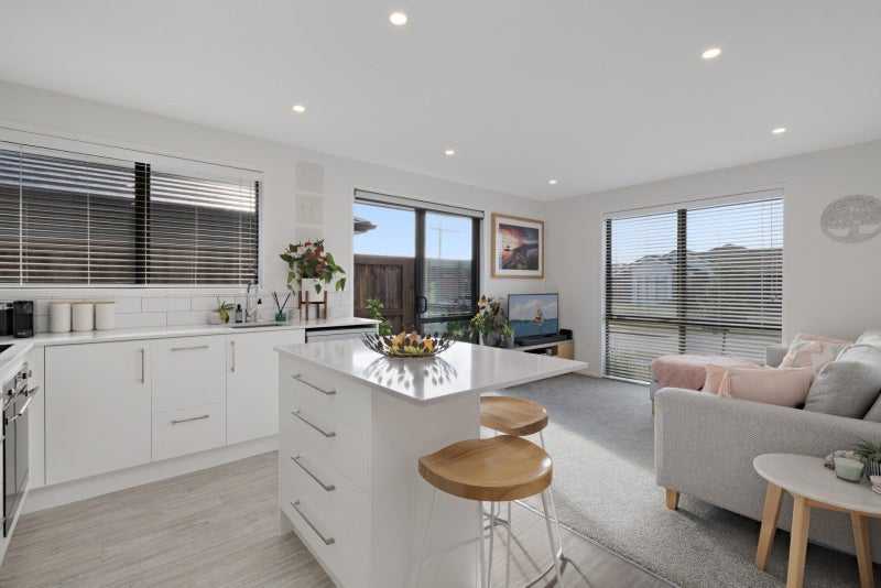 11 Tiria Drive, Papamoa Beach, Papamoa - Carousel 2